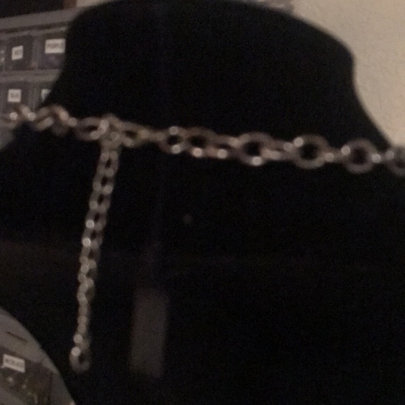 Colorful Choker Necklace - Picture 4 of 4